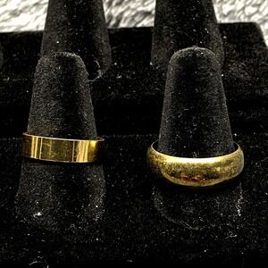 Gold Tone Wedding Band Ring Mens Womens Smooth Classic Style Polished